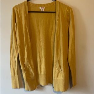 Women’s cardigan